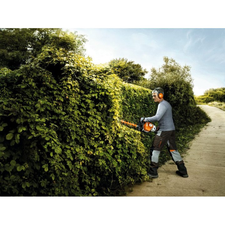 Buy Stihl HS 82 R Hedge trimmer